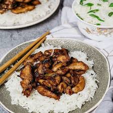 Chinese Garlic Chicken Way Better Than Takeout Recipe Chinese Garlic Chicken Garlic Chicken Cranberry Chicken Salad