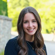 Elena Prince's Instagram, Twitter & Facebook