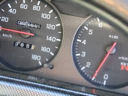 Apakah punca bateri kereta meletup ; Kenapa Semua Kenderaan Jdm Dikenakan Sekatan Kelajuan 180 Km J Di Jepun Mekanika