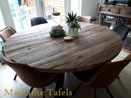 pin van anne marie de greef op ronde tafel ronde tafel tafels rustieke eettafel