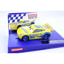 As a lifelong fan of mcqueen, she is optimistic, sunny, fierce, and friendly — and now, she is his new. Cruz Ramirez Racing Disney Pixar Cars 3 Carrera Digital 30807 58 62