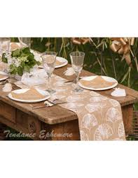 Les plus beaux chemins de table pour votre déco de table. Chemin De Table Jute Feuilles Ginkgo 0 28 X 3m Prix Degressif