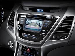 هيونداي النترا تتألق مع كاميرا الدعم الخلفية hyundai elantra is getting glamours with it s rear park assist camera elantra car radio car