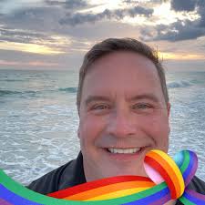 What leather cleaner or conditioner is best for a Lexus RX in a hot climate?