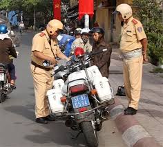Vietnam Bans Short Obese Traffic Police Officers To Improve Reputation Police Officer Police Vietnam