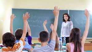 Cand incepe scoala in acest an. Structura Anului È™colar 2019 2020 Cand Sunt Programate Tezele Examenele È™i VacanÈ›ele Alba24