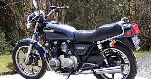 Kawasaki Kz750 Chin On The Tank Motorcycle Stuff In Philadelphia In 2021 Kawasaki Cafe Racer Kawasaki Motorcycle