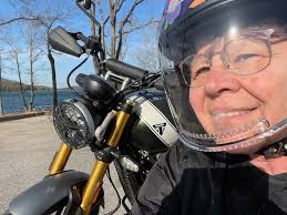 Bring back shoneys !!! Current location now wobbly boots