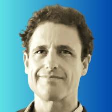 Eric Beste, Anne Beste, Scott C. Carr, and I had a great Northwestern  University Pritzker School of Law reunion with Dean Hari Osofsky and Maggie  Cong-Huyen at Davanti Enoteca in Little Italy