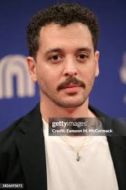 14 Photos & High Res Pictures