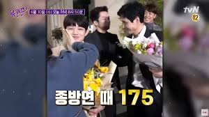 The latest tweets from 1⃣3⃣0⃣0⃣(@chocojjinggu). ëë‚˜ê³  7cm ì»¸ë‹¤ ë‚˜ì˜¤ìžë§ˆìž ìœ ìž¬ì„ ê¿€ ë–¨ì–´ì§€ê²Œ í•œ ìœ í€´ì¦ˆ ê²ŒìŠ¤íŠ¸ ìœ„í‚¤íŠ¸ë¦¬