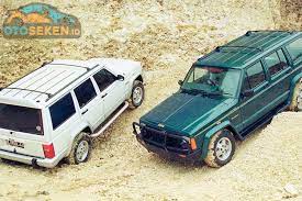 Jeep Cherokee Xj Tahun 1994 Suv Kotak Khas Amerika Punya Tenaga Besar Gridoto Com