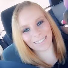 Kellie Yeats's Instagram, Twitter & Facebook