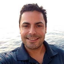 Antonio Borrayo's Instagram, Twitter & Facebook