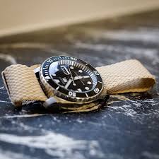 While there are a few in the seiko line that look like similar to this watch, my opinion is that this watch is an idea fit between price and style. Rob Wei On Twitter I Managed To Update My Seiko Sea Urchin With A Sapphire Crystal And A Ceramic Bezel Insert From Dlw Watches Without Breaking Anything I Feel Kinda Proud D