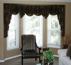 Valances For Bay Windows In Living Room Valances For Living Room Bay Window Living Room Curtains Living Room