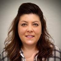 Jennifer Minks's Instagram, Twitter & Facebook