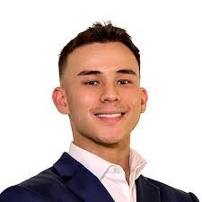 Jared Lefebvre's Instagram, Twitter & Facebook