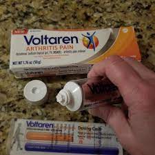 The dosing card containing voltaren gel can be used to apply the gel. What Is Voltaren Arthritis Pain Relief Gel Voltaren