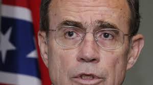 Delbert Hosemann stops in Hattiesburg to battle low voter turnout