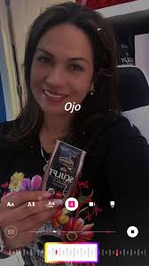 Vicky Dávila Vaca La Hace Caer