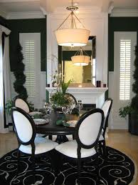 The 70 faux white marble dining table features a beautiful faux marble top. Bas7in O82xa5m