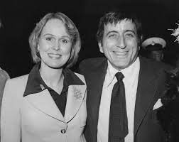 Exhaustive 2007 four cd box set on proper that focuses on tony bennett's early '50s recordings as a pop vocalist and traces his early career as he made a gradual move into the jazz market, working with the great count basie amongst others. What Is The Age Difference Between Tony Bennett And His Much Younger Wife Susan Crow