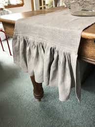 Linen Table Runner Ruffled Linen Runner Wedding Decor Table Etsy In 2020 Wedding Decorations Table Settings Table Runners Linen Table Runner