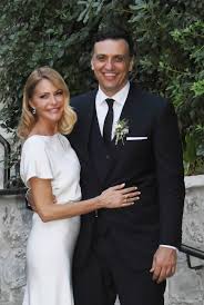 Σύμφωνα με το γιατρό της, κύριο βαγγέλη δεδούλη, το μωράκι ζυγίζει 2.900kg γέννησε ένα υγιέστατο αγοράκι 2900 κιλά στις 8 το πρωί! Tzenh Mpalatsinoy Gennhse Ena Ygiestato Agoraki Star Gr