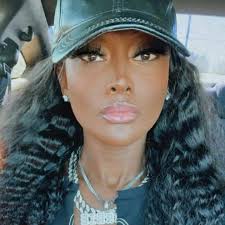 If FB put me in yo “People you may know” don't you EVER in yo little mind  life think i'm watching you 😑