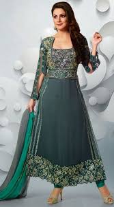 Get The Designer Look For Yourself As The Suit Is Dress Material Shraddha Arya Who Bought A Bi Stylish Dresses Indian Outfits Pakistani Salwar Kameez Designs