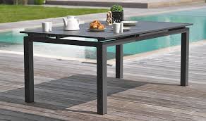 Ne craint pas l'humidité ni les rayons uv. Table De Jardin Extensible 240 300 Cm En Aluminium Anthracite Miami