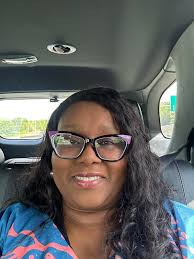 Hi guys, onother project ....someone can edit this project please!?