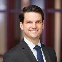 Eric Veale's Instagram, Twitter & Facebook