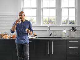 Find the perfect faucet for your bathroom with our delta® bath products. P7935lf Single Handle Pulldown Kitchen Faucet