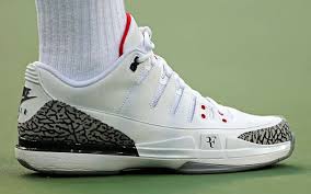 Since then, of course roger federer and rafa nadal have been the nike tennis shoes kings, with a. Roger Federer Wears His New Nike Air Tennis Shoes Designed By Michael Jordan At The Us Open Nike Body Ropa