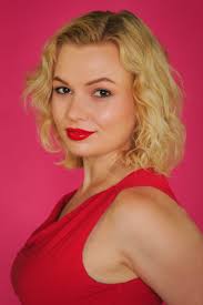 Victoria Strange's Instagram, Twitter & Facebook