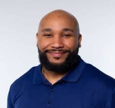 Jason Bussey's Instagram, Twitter & Facebook