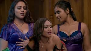 Ullu Web Series: Do not watch this web series with your family members,  full of boldness, watch now - informalnewz