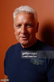 19 Photos & High Res Pictures