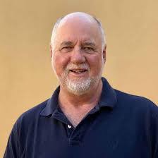 Louie Moran's Instagram, Twitter & Facebook