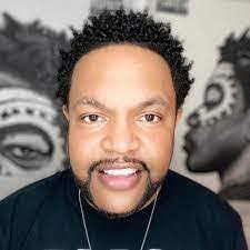 Freida Watts's Instagram, Twitter & Facebook