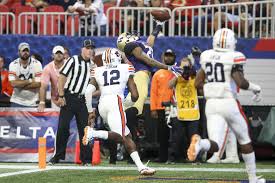 No need to show your hand to the. Watch Washington Wr Quinten Pounds Makes Incredible One Handed Touchdown Catch Against Auburn Ncaa Com