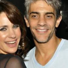 Jun 11, 2021 · esta es una nueva tendencia creada, en su mayoría, por y para la generación z (los nacidos entre 1994 y 2010, es decir, que no superan los 27 años), aunque a esta altura, después de tanto furor, se empezó a ampliar el abanico etario y encontramos también booktokers de 40 y 50 años. Pablo Echarri Revelo Que Le Daba Celos Ver A Nancy Duplaa A Los Besos Con Gonzalo Heredia Diarioshow El Portal De Espectaculo