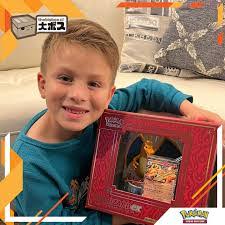 Linda Leer's Instagram, Twitter & Facebook