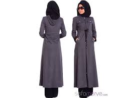 Tesettur Ferace 0439a 01 Gri Sefamerve Tesetturgiyim Tesettur Hijab Tesettur Moda Stilleri Gri Satin