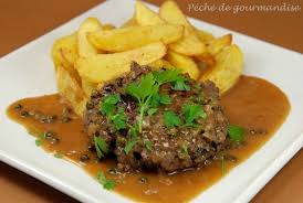 Steak Hache Aux Cepes Et Sauce Au Poivre Vert Peche De Gourmandise Cuisson Des Aliments Sauce Poivre Vert Steak Hache