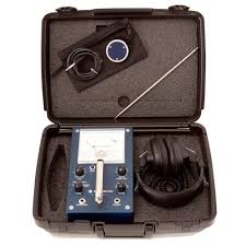 It's one thing to be aware of a leak in your home, but it's another thing to know exactly where it's coming from. Goldak 777 A Leak Detector Shop Features Reviews Metaldetector Com