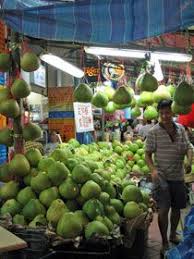 Pomelo Tropical Fruits Malaysia Travel Vacation And Tourism Growing Organic Food Best Places In Singapore Tropical Fruits