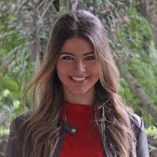 Beatriz Jacob's Instagram, Twitter & Facebook